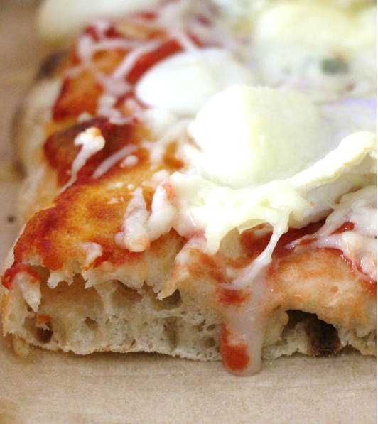 pinsa façon pizza 3 fromages pinsa façon pizza 3 fromages