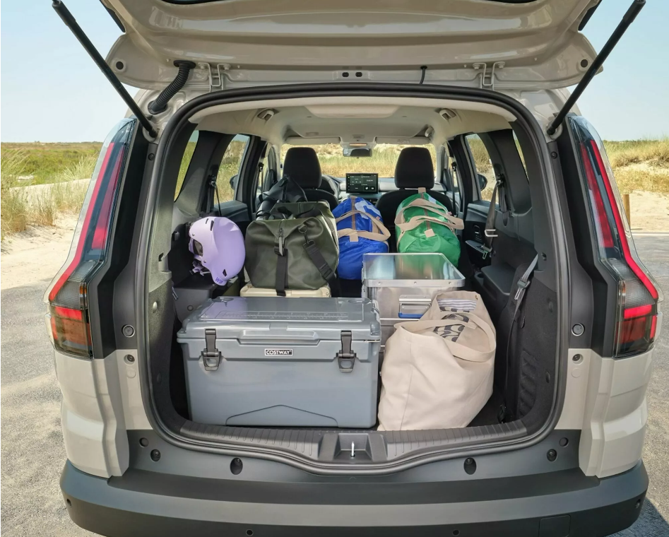 7 places dacia Jogger 2025 7 places dacia Jogger 2025