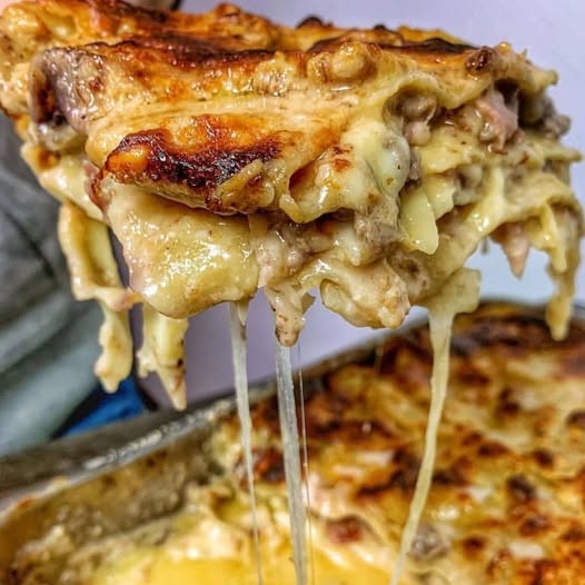 Lasagnes Blanches Crémeuses au Bœuf et Légumes Lasagnes Blanches Crémeuses au Bœuf et Légumes