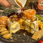 Camembert farci cranberries et pistaches au miel